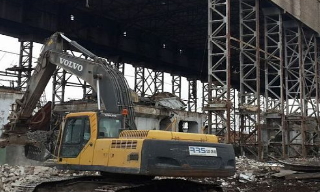 Демонтаж ангаров в Мысках под ключ - стоимость от 1576 руб. | 2Землекопа-Мси